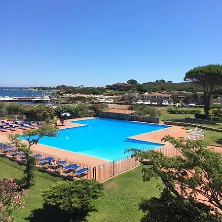 Cala Reale, Piano Terra Apartman